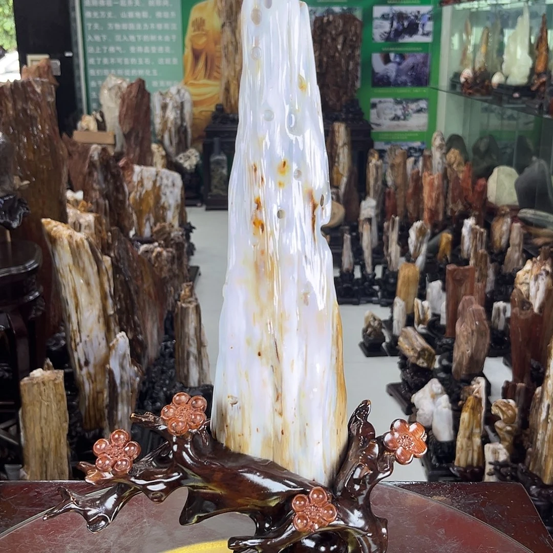 未镶嵌珠宝奇石硅化玉