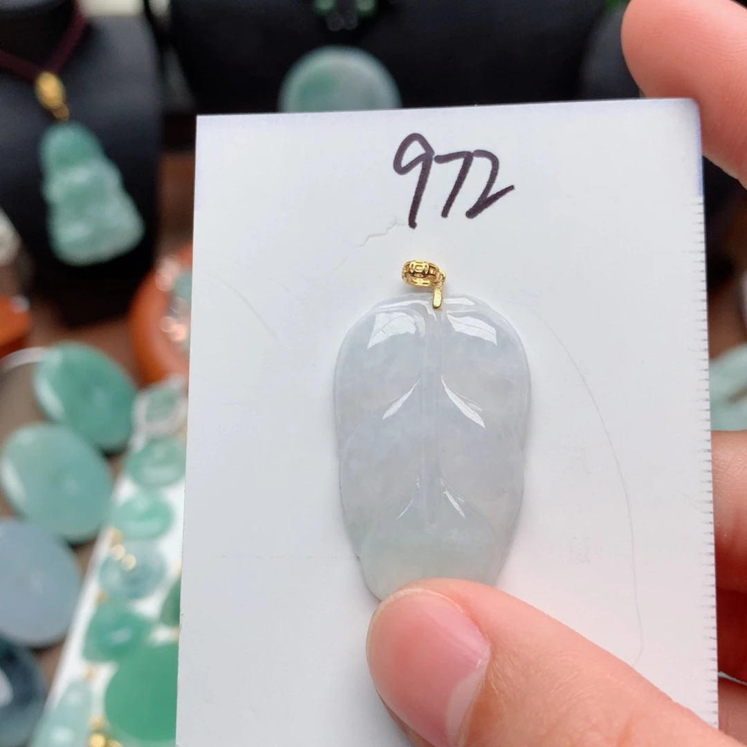 翡翠颈饰银S925镀金镶嵌吊坠