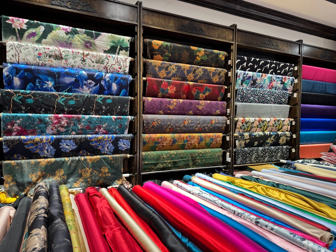 90-桑蚕丝面料，高品质面料，满分真丝桑蚕丝（不退不换）