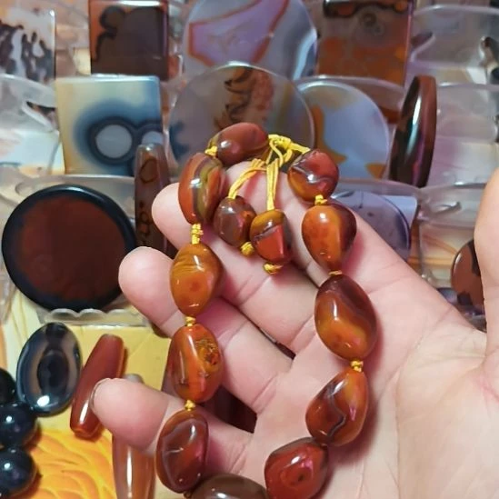 玛瑙/玉髓合金颈饰