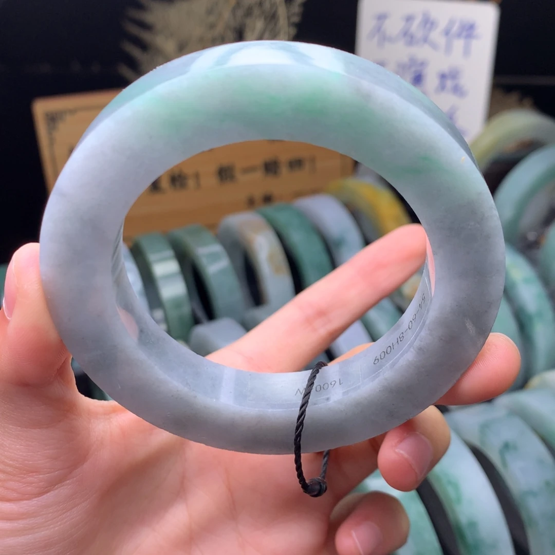 定制翡翠未镶嵌手镯定制不退不换