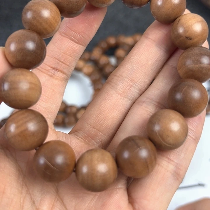 木檀香1.5供奉料……瑕疵