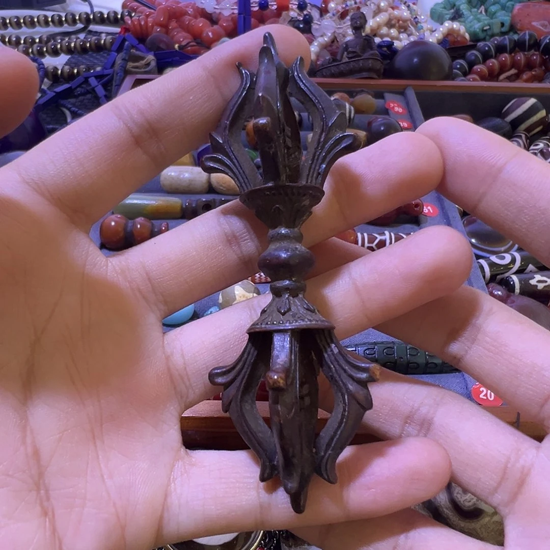 多***乐玛瑙/玉髓未镶嵌珠宝半成品