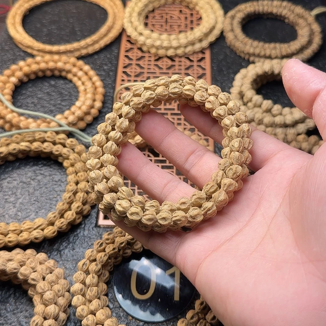 M***g吊坠柏香籽/百香籽