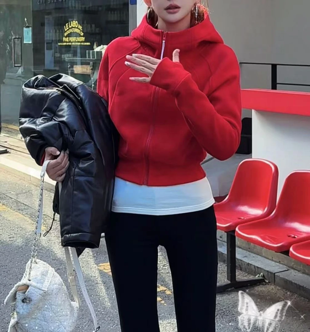 设计感高级红色2024年秋冬季轻奢百搭收腰修身时尚连帽运动外套