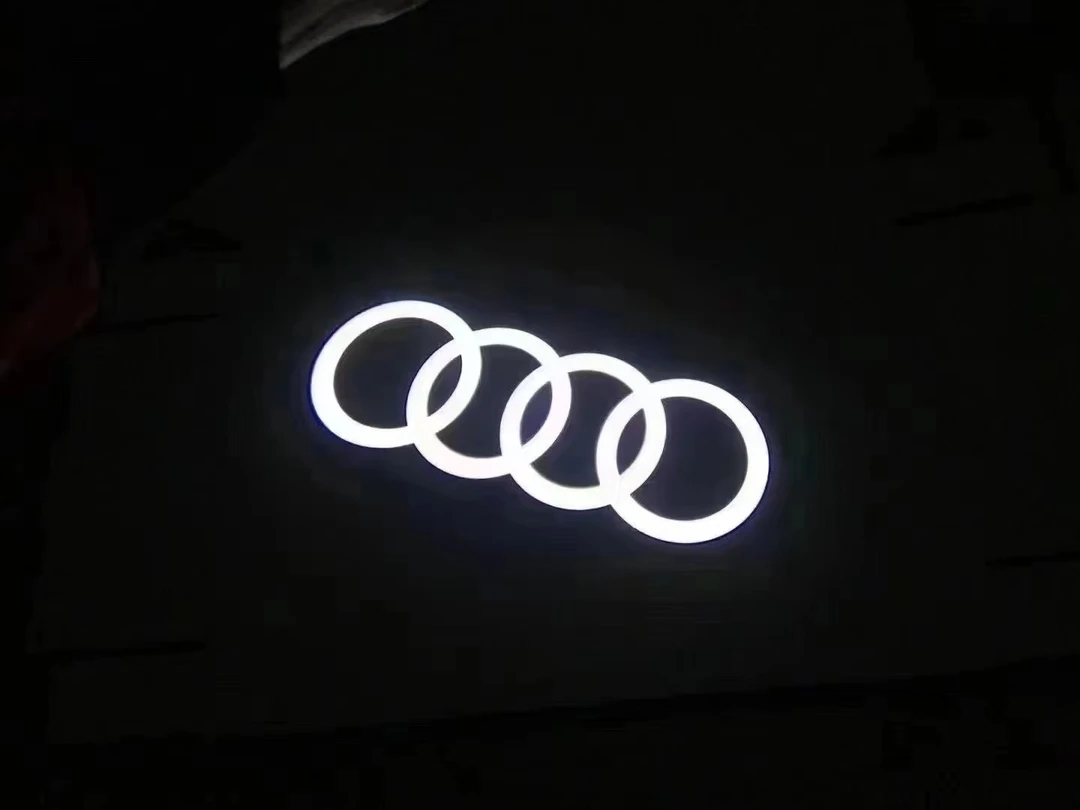 奥迪开门迎宾灯（适用奥迪全系车型）