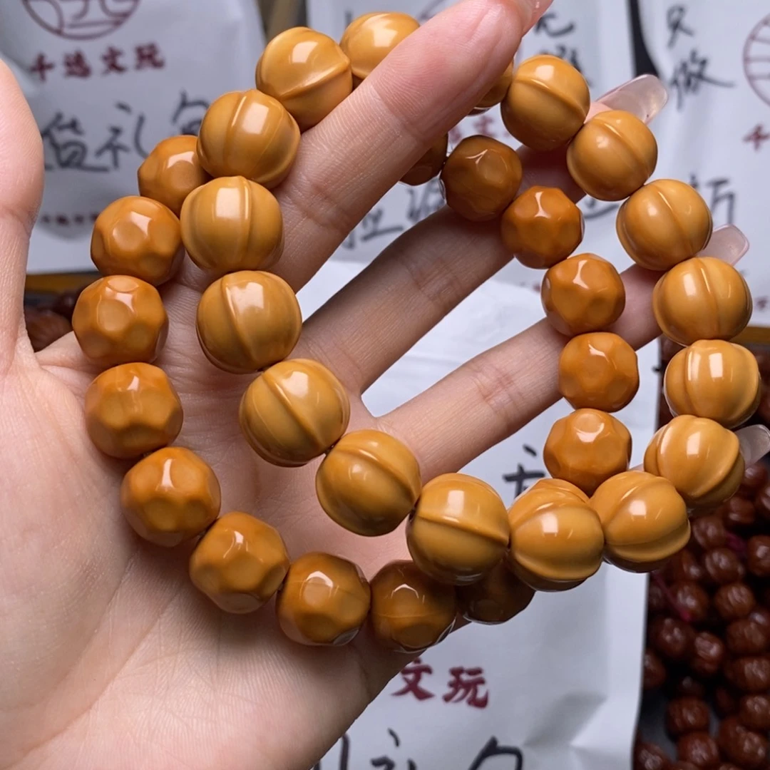 猴头核桃手串奶酪鲨鱼