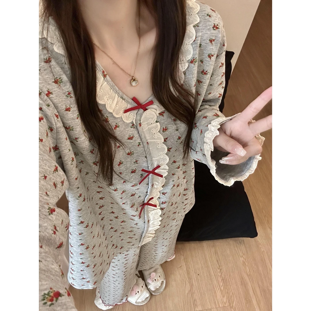 韩系少女甜美碎花蕾丝边睡衣女春秋新款长袖长裤家居服套装可外穿