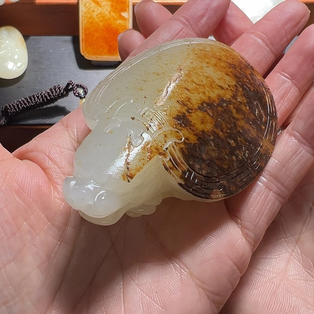 青***哥和田玉未镶嵌颈饰