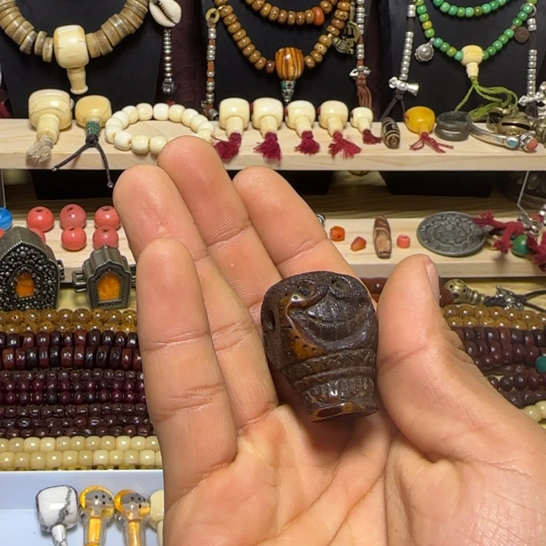 神***秘格桑工艺坊直播间