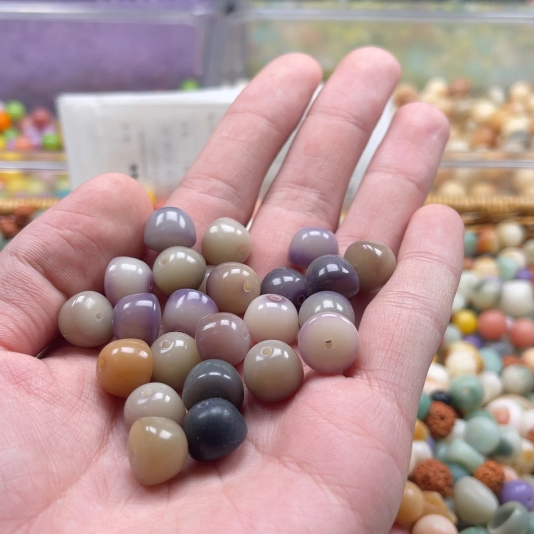 吊坠白玉菩提L****～a12/300颗锅底