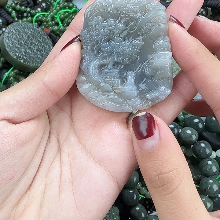 和田玉未镶嵌颈饰