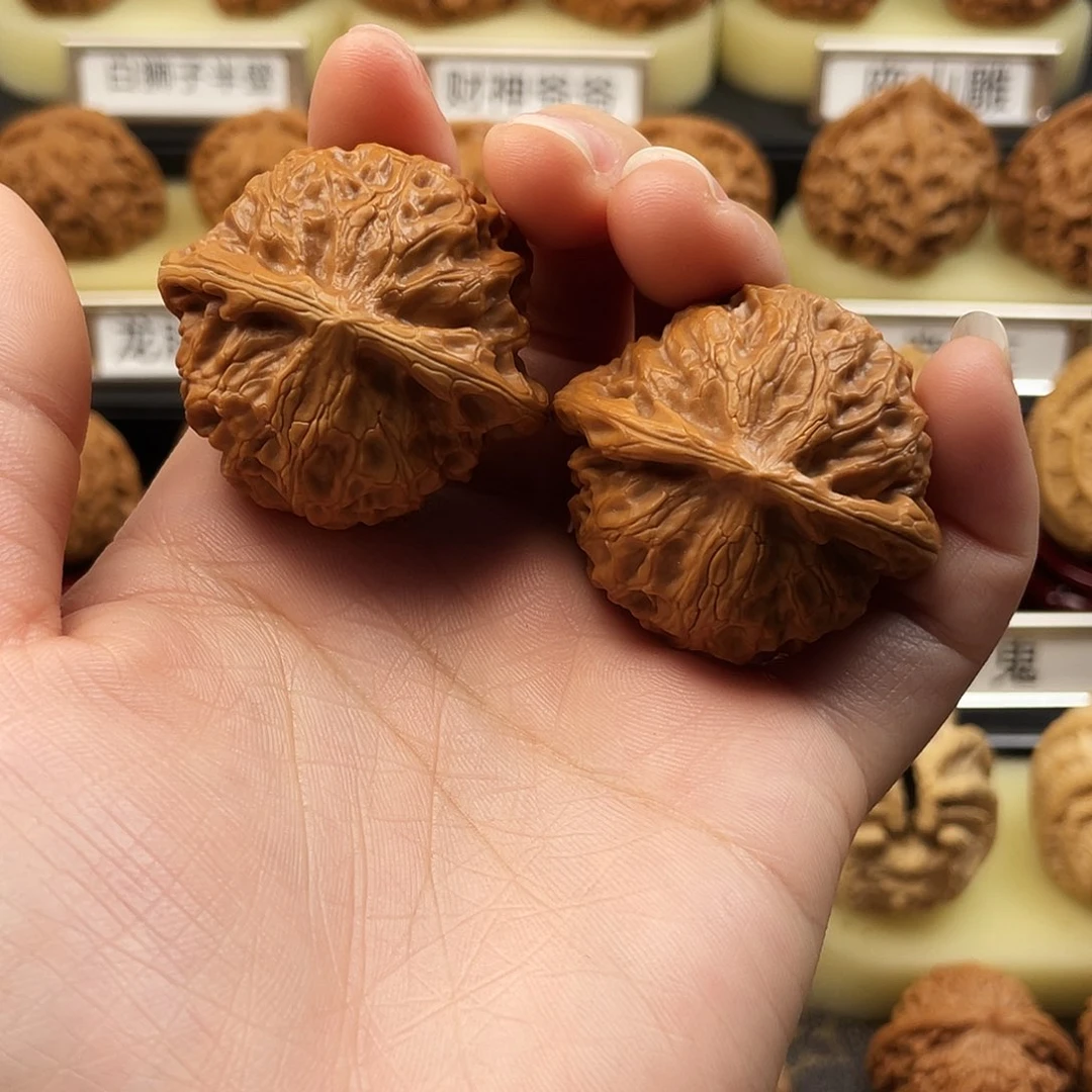 文玩核桃把件宫灯41尺733