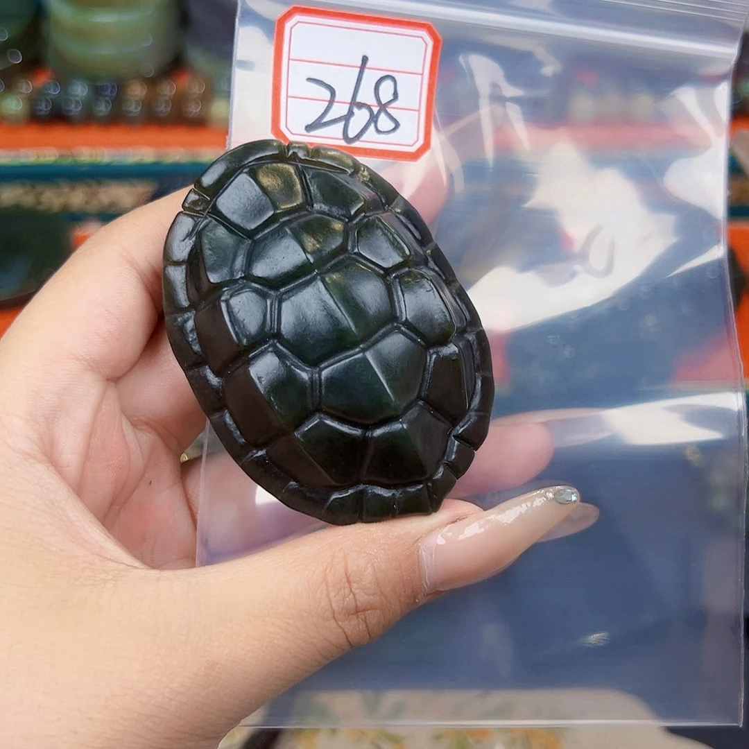 和田玉未镶嵌珠宝半成品