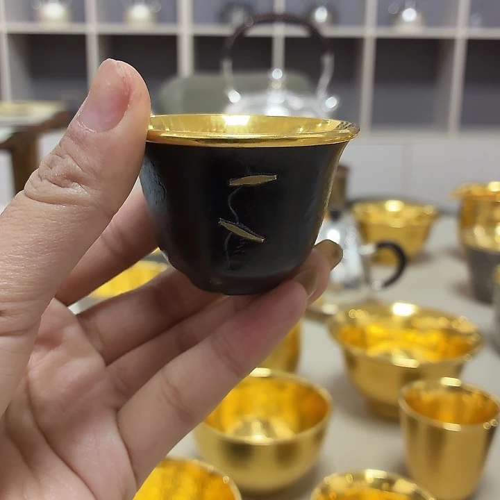 21李小鹤铁包金足金1克铃铛杯35毫升