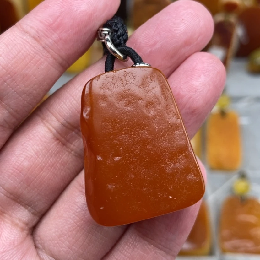 【闪购商品】未镶嵌颈饰琥珀