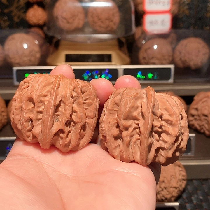 文玩核桃把件方块