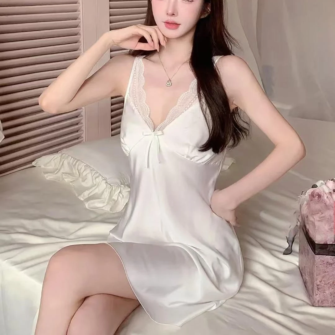 睡衣性感女款蕾丝感睡裙夏季吊带睡裙冰丝睡裙女夏带胸垫纯欲睡裙