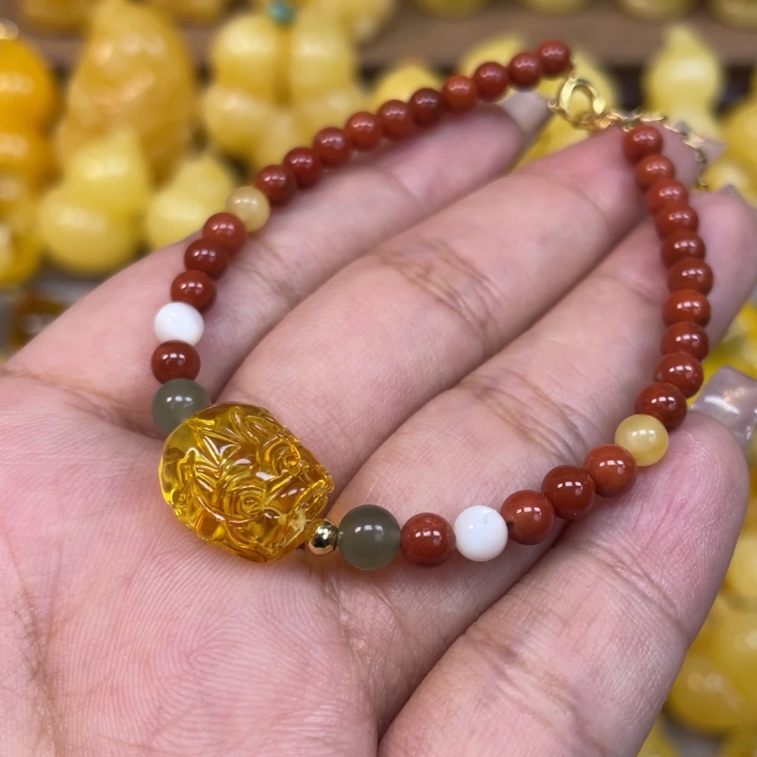 琥珀未镶嵌珠宝奇石