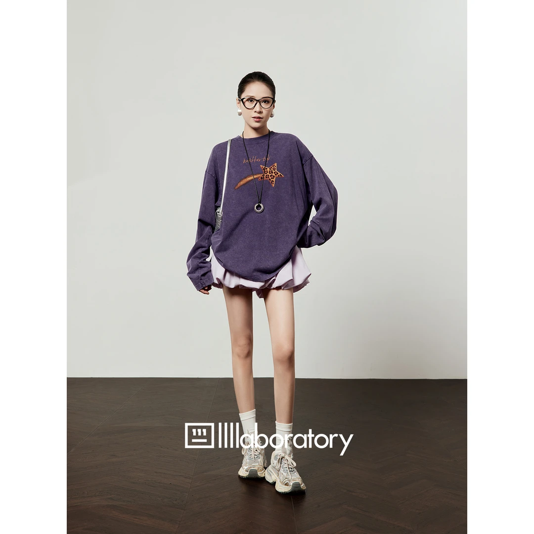 周里物出品「星梦豹影」2025秋季新款豹纹流星印花水洗长袖T恤女