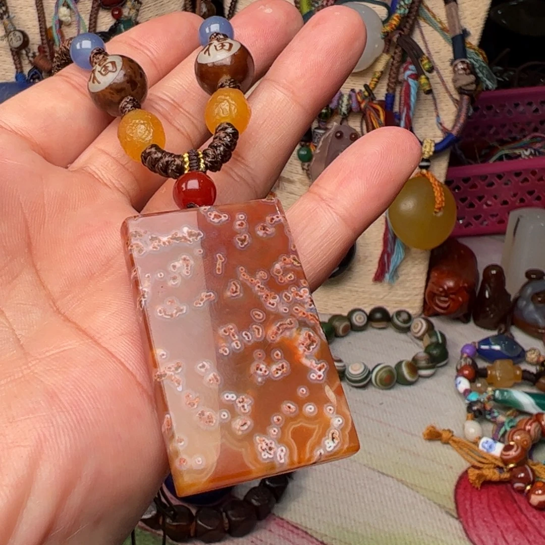 玛瑙/玉髓颈饰未镶嵌