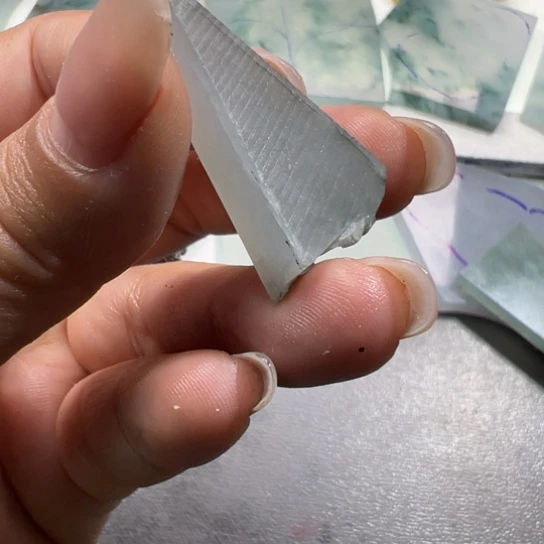 翡翠挂件未镶嵌半**归