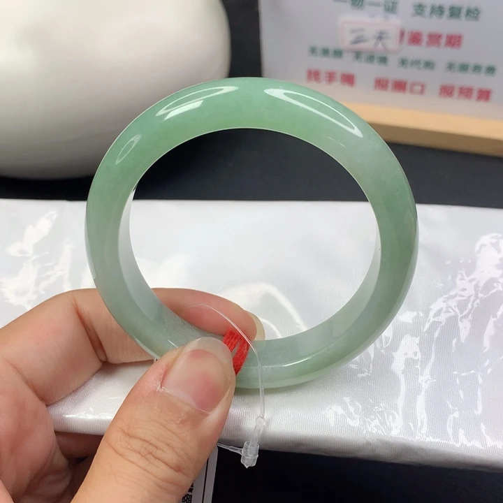 未镶嵌手镯翡翠5455