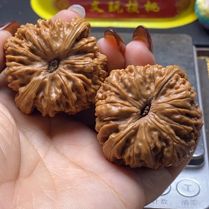 廣***吊坠文玩核桃南江石