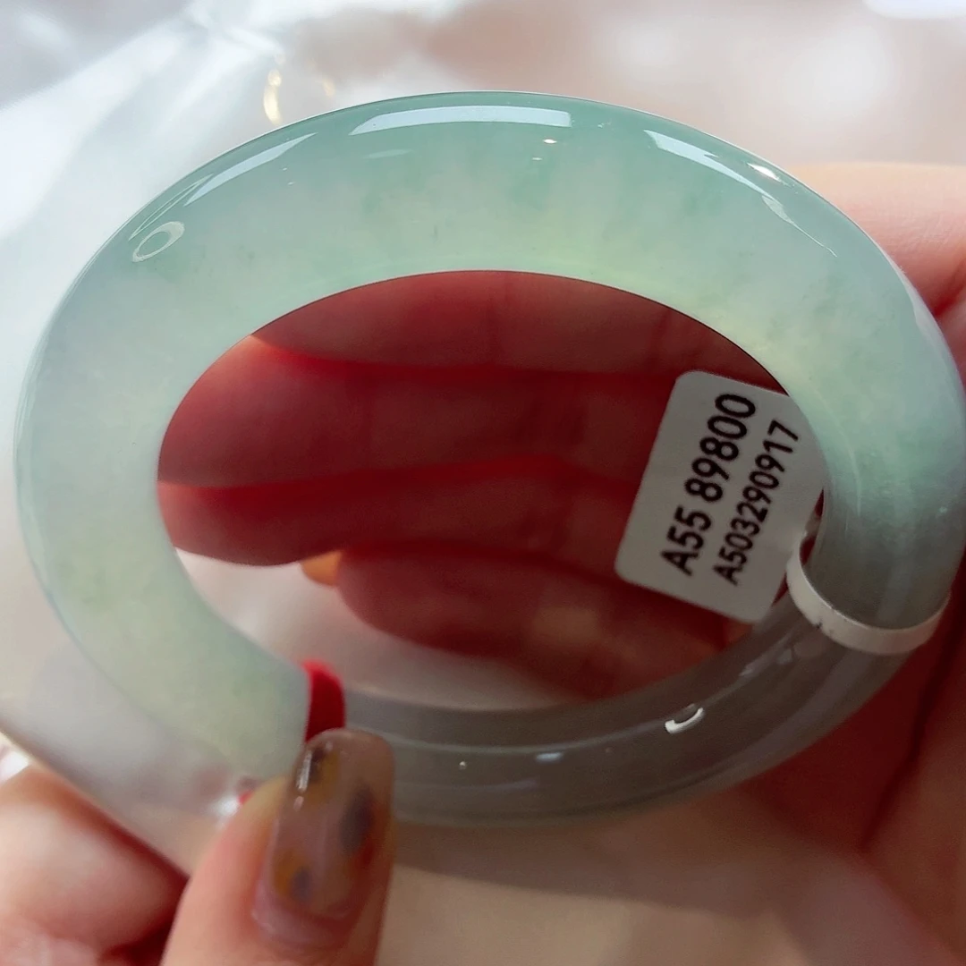 翡翠未镶嵌手镯（圆镯）22（45号）