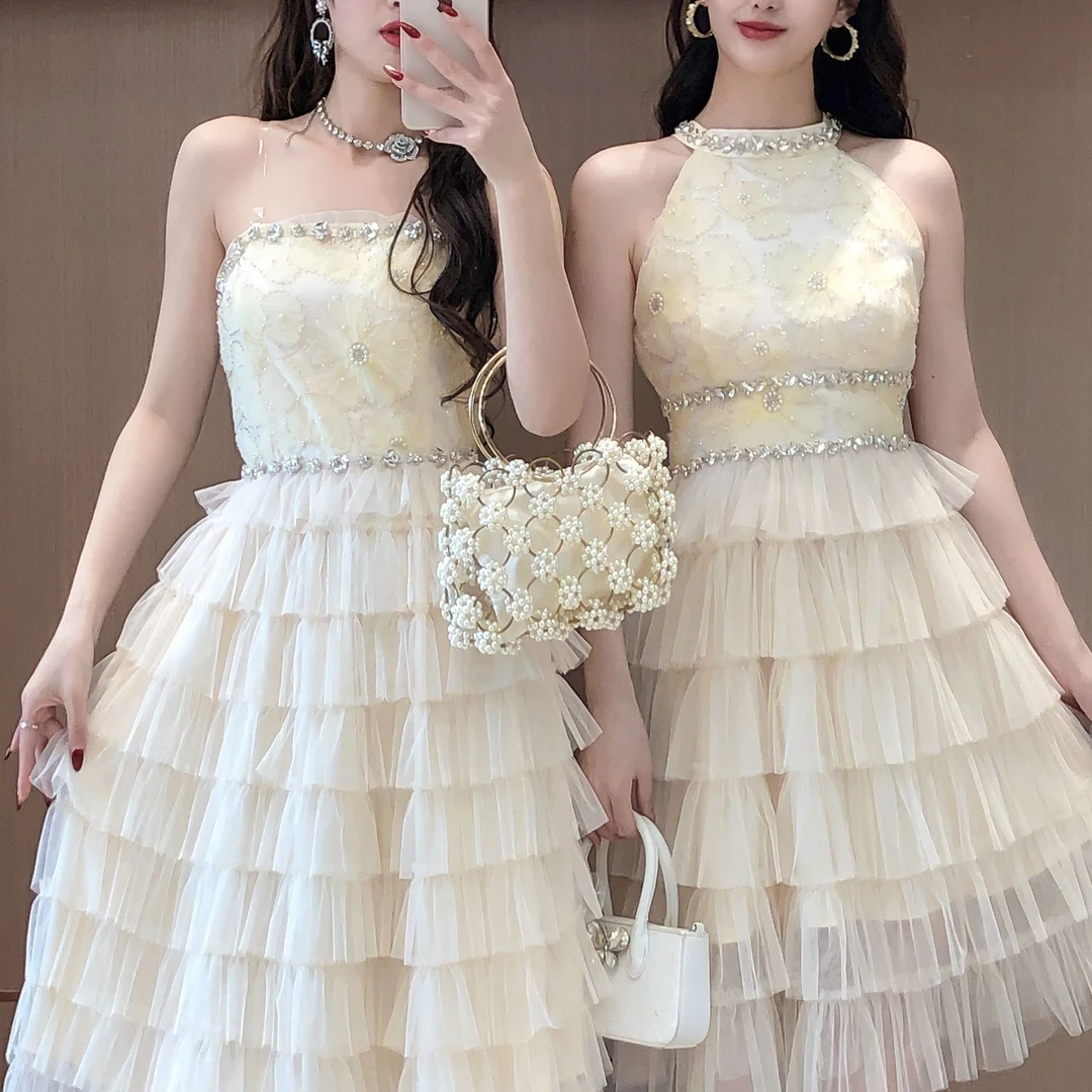 艾日秀2025春夏款温柔知性蕾丝花朵水钻收腰抹胸吊带连衣裙E9705