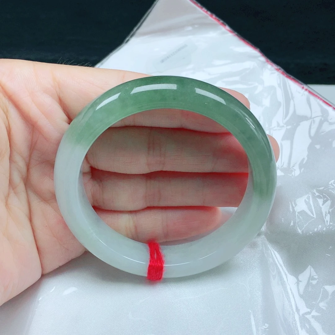 翡翠手镯未镶嵌53