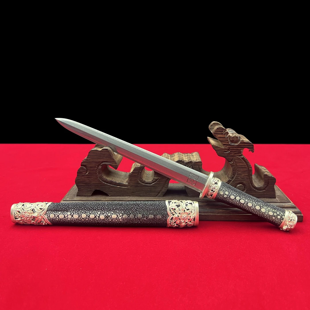 龙泉沈广隆-掌门作品小龙泉 银花丝 凤尾纹 花纹钢 宝剑 未开刃