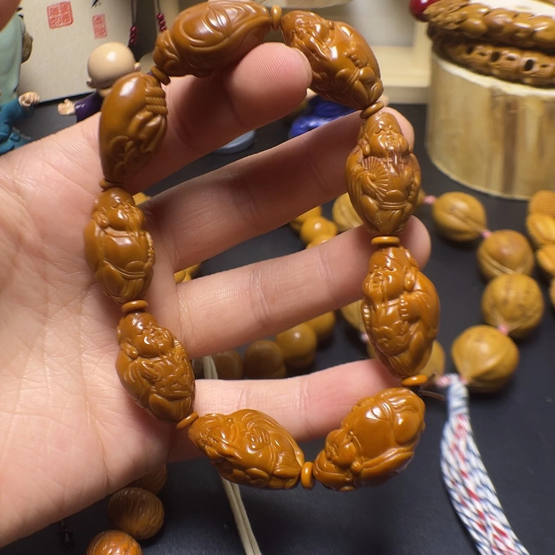 橄榄核吊坠vhjhvgjjnn