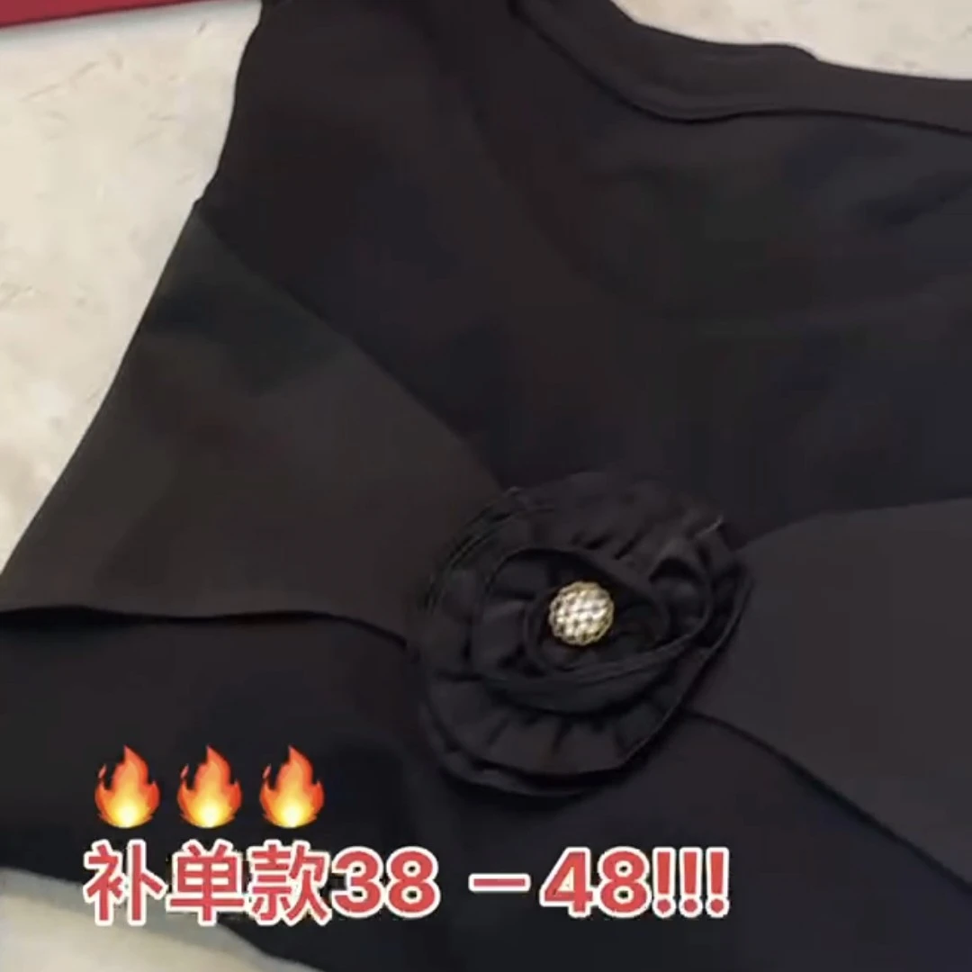 泡泡袖短袖常规蝴蝶结轻职风T恤套装潮流轻奢休闲红色时尚
