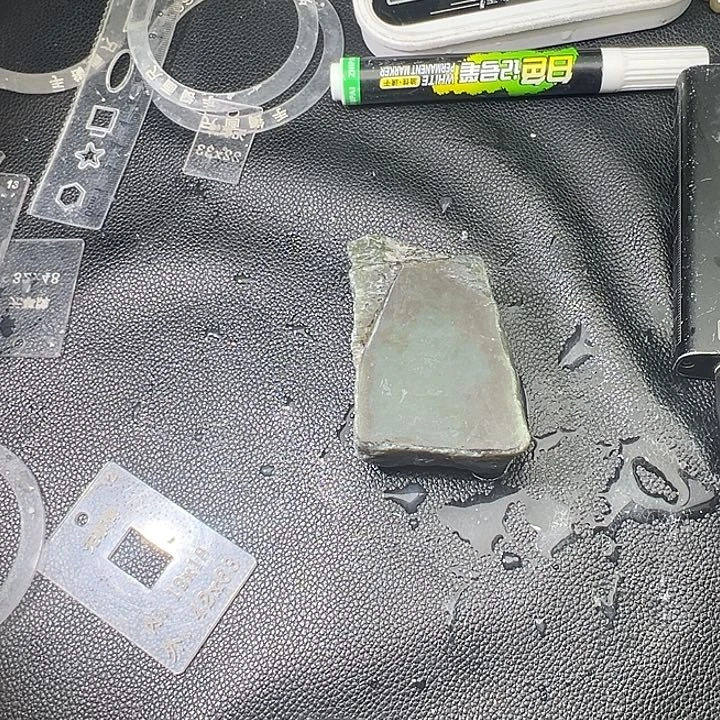 和田玉（糖玉）未镶嵌手镯