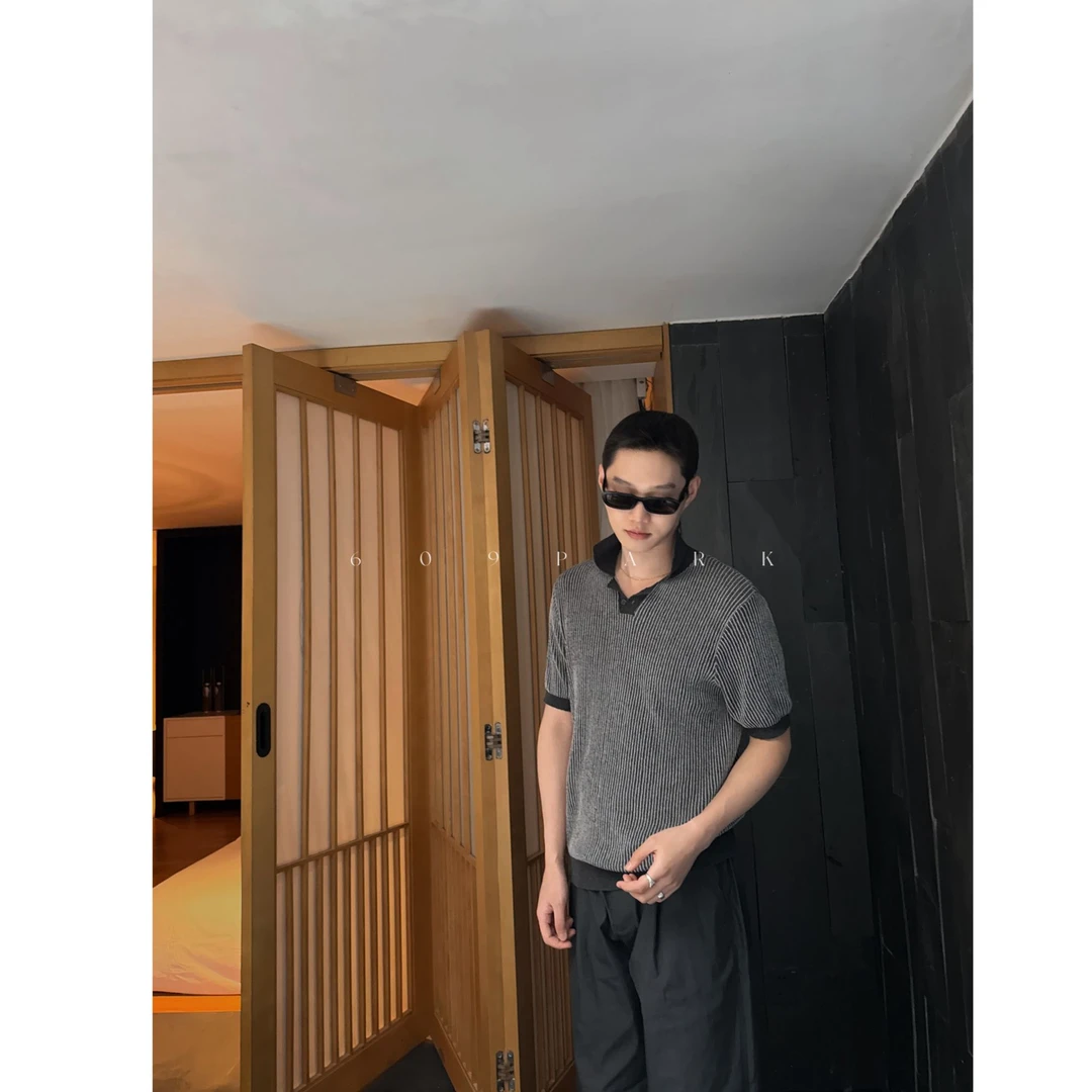 609PARK Dressed to kill 半开襟 灰白细条纹 软糯新贵针织Polo