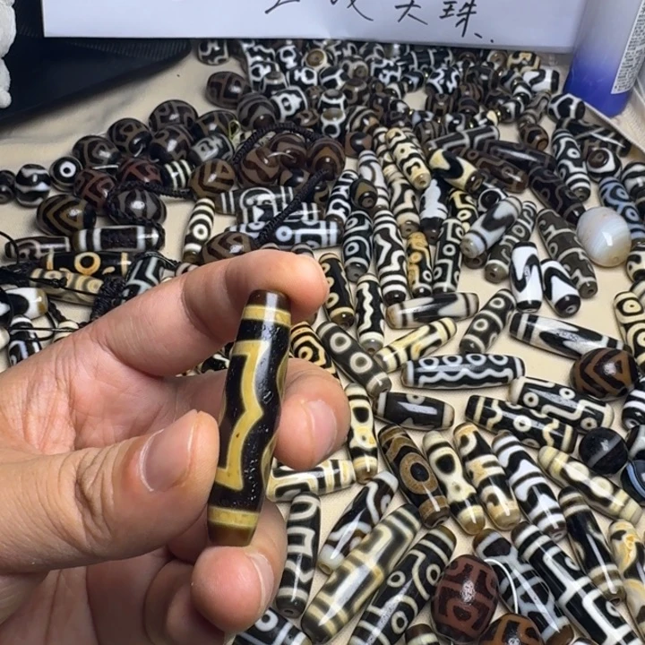 玛瑙/玉髓合金颈饰