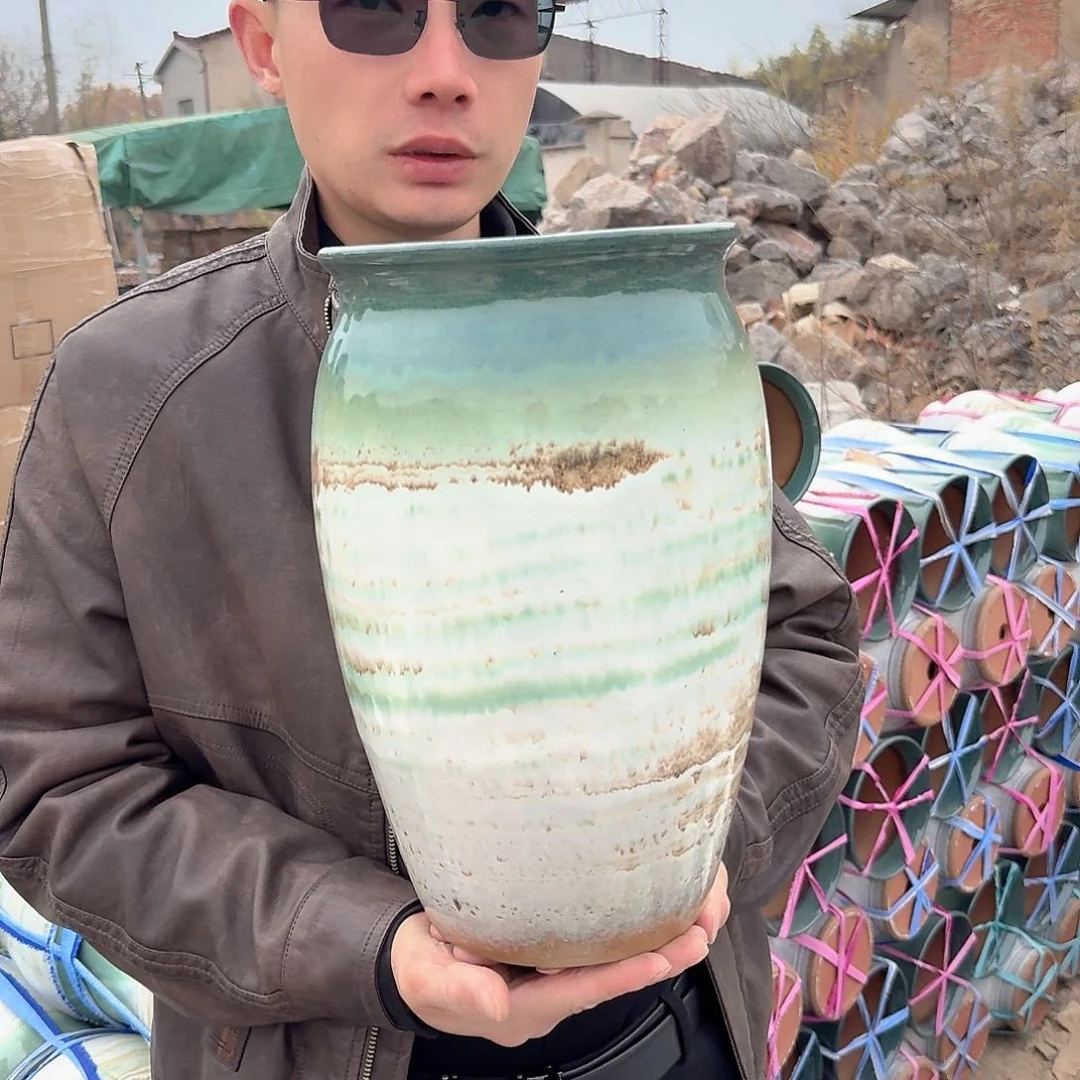 紫砂花盆口20高33（一个老庄水墨画绿