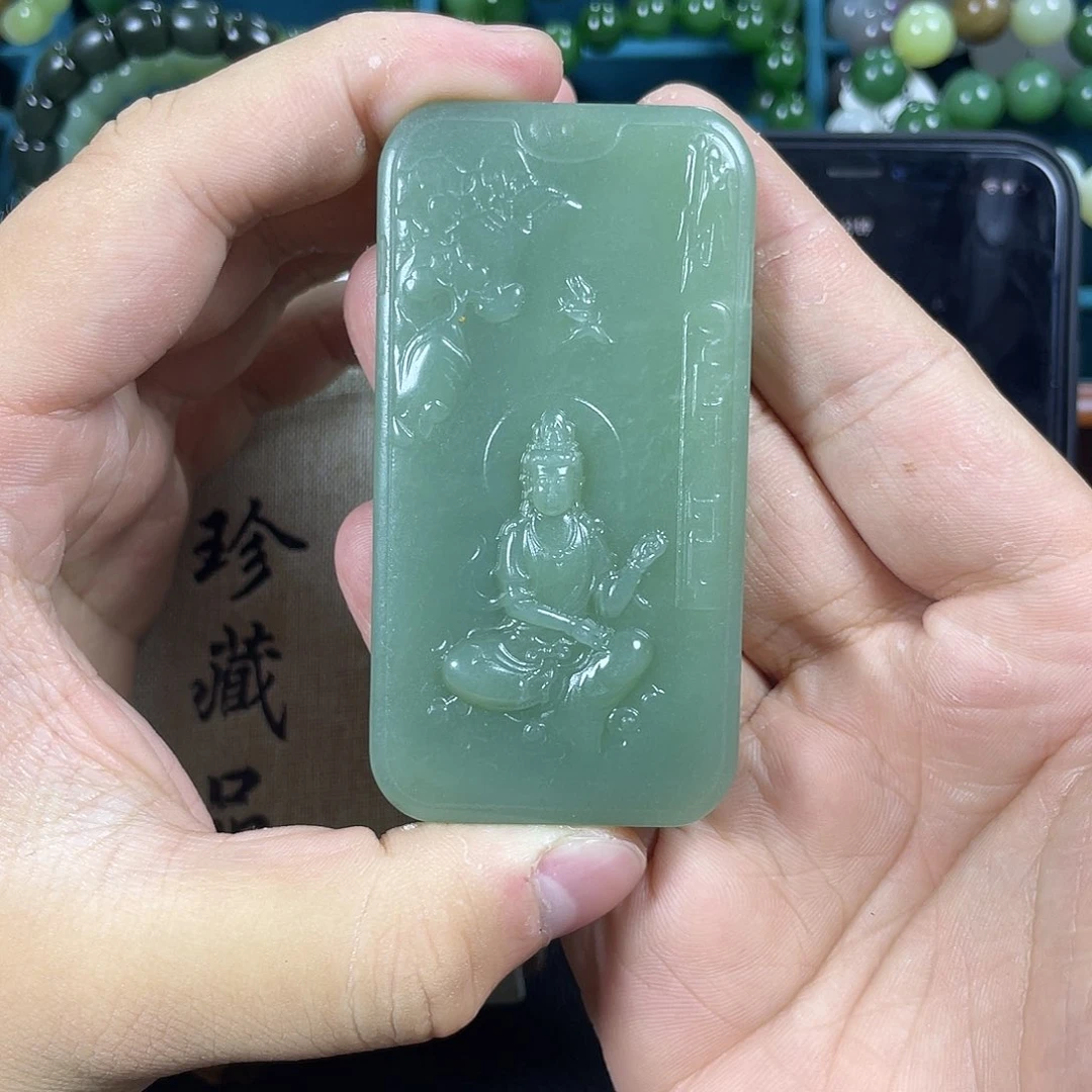 〇***.和田玉未镶嵌颈饰