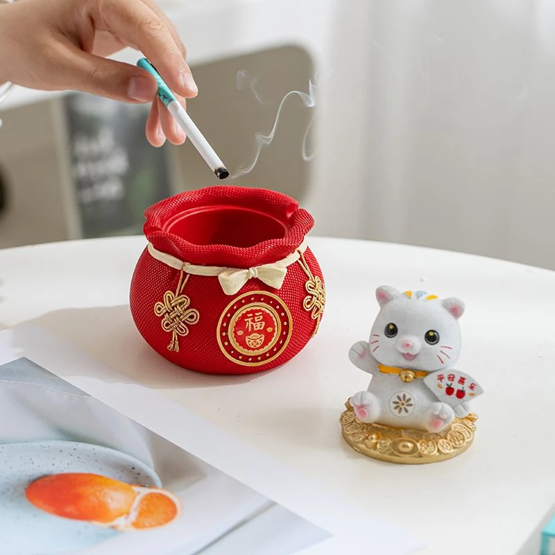 品小猫福袋烟灰缸可爱潮流办公桌家用客厅防飞灰烟缸装饰储蓄罐摆