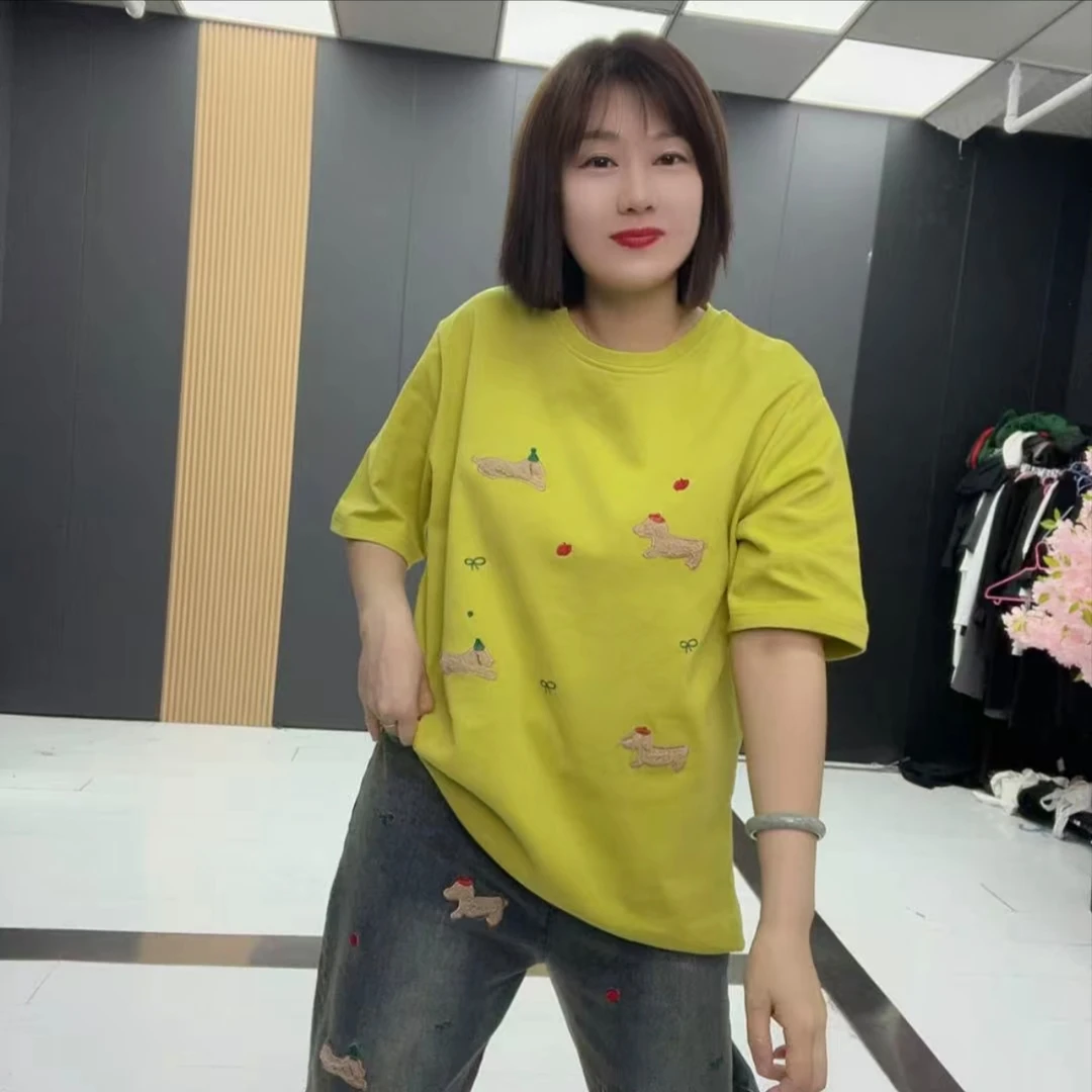 1669大码女装秋冬新款圆领刺绣小狗时尚百搭半袖上衣