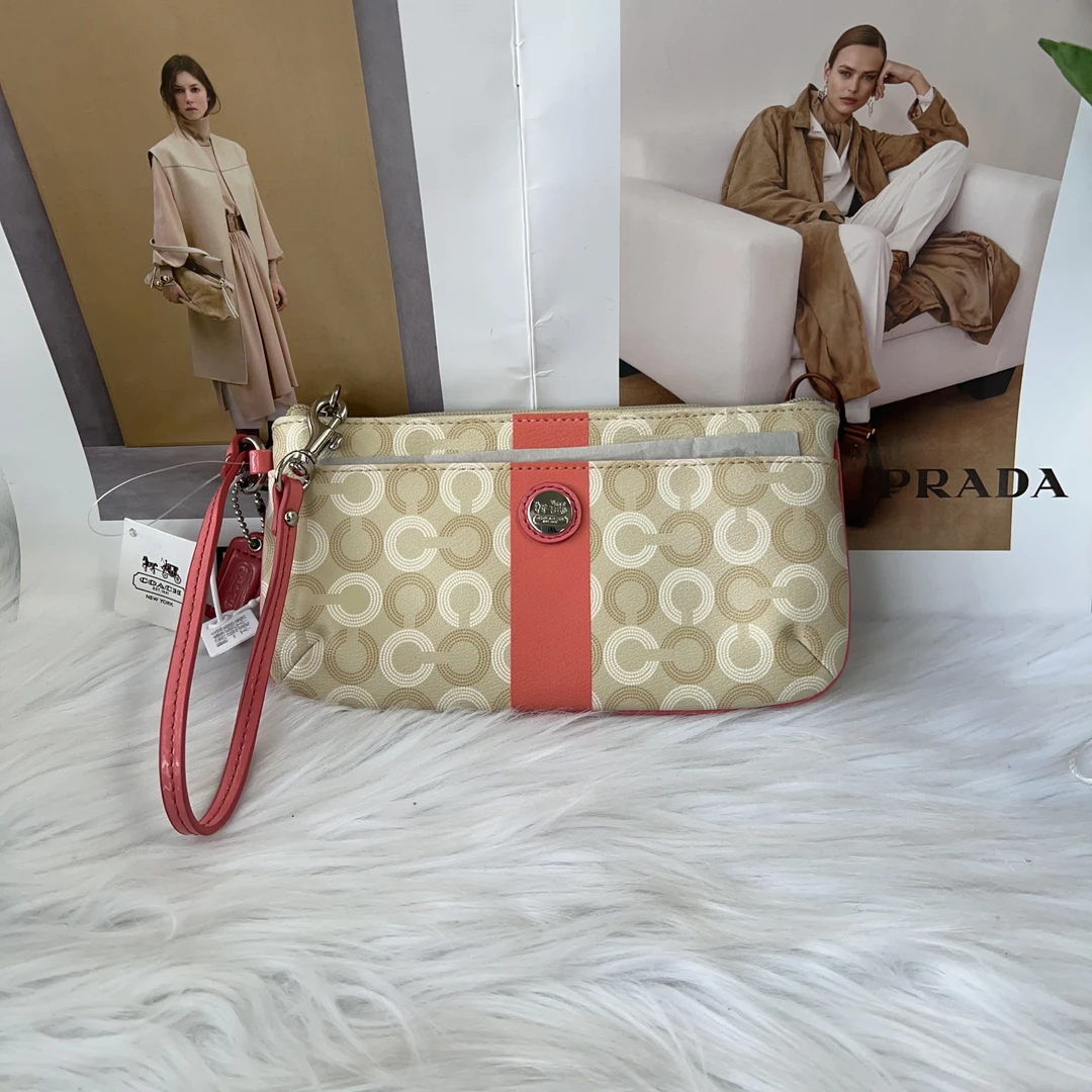 99新 COACH/蔻驰 蔻驰全新带吊牌钱包