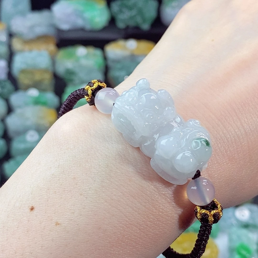 颈饰未镶嵌翡翠天然