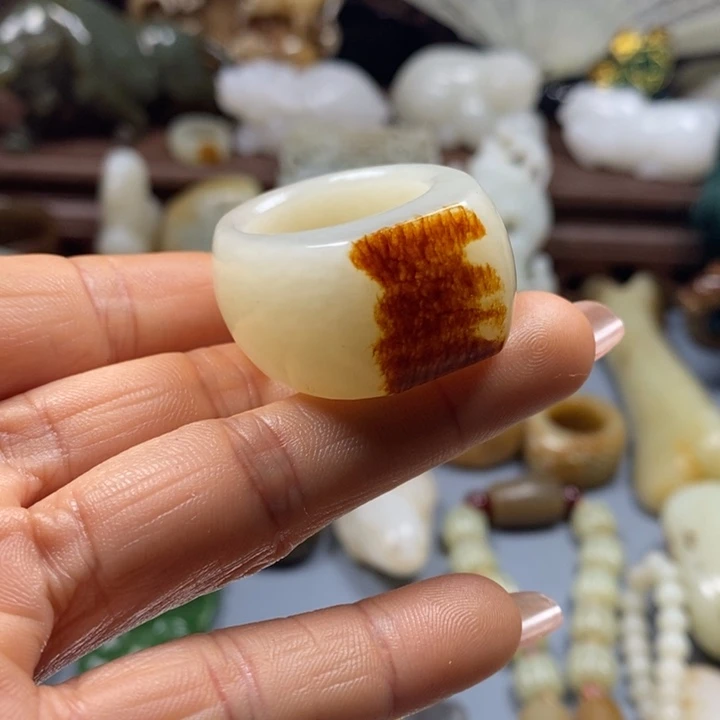 和田玉挂件未镶嵌智*