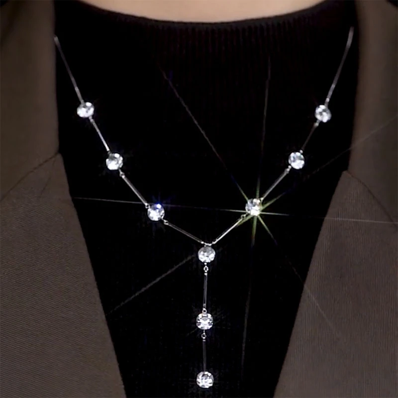 合金合成锆石项链 轻奢小众长款毛衣链2025新款锁骨链高级感颈链