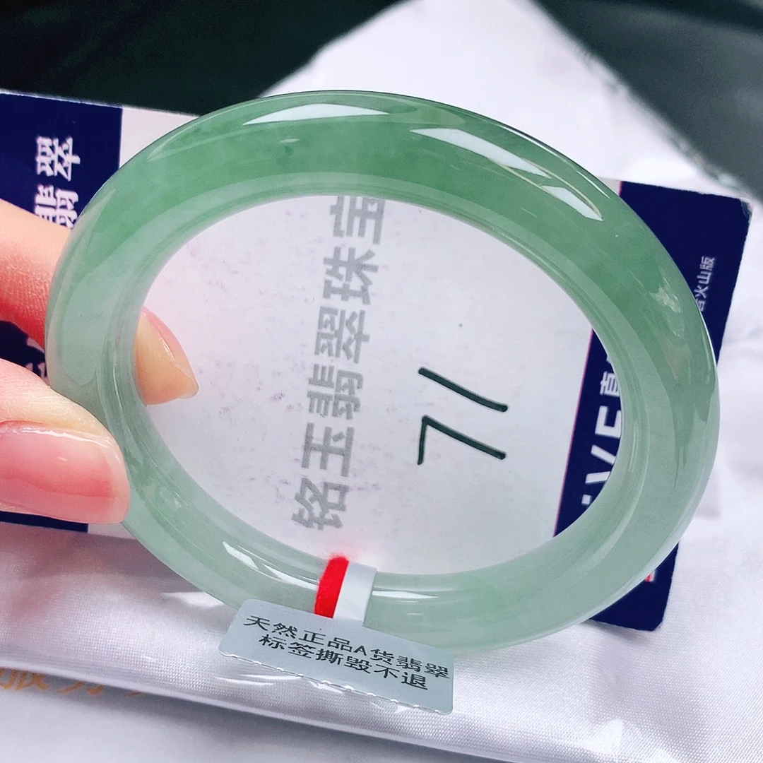翡翠未镶嵌手镯缅甸天然a货翡翠手镯