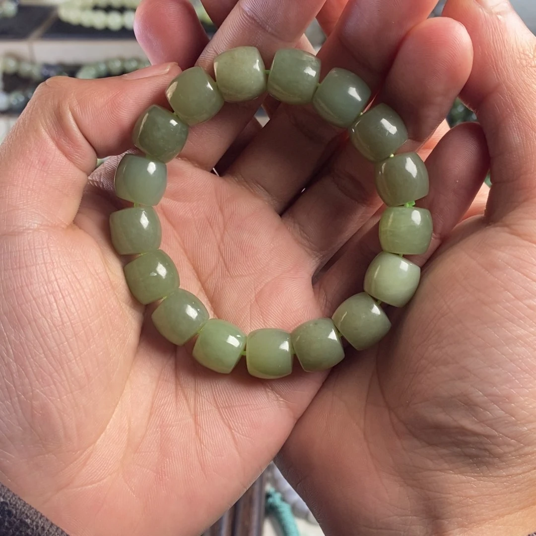 未镶嵌手串和田玉