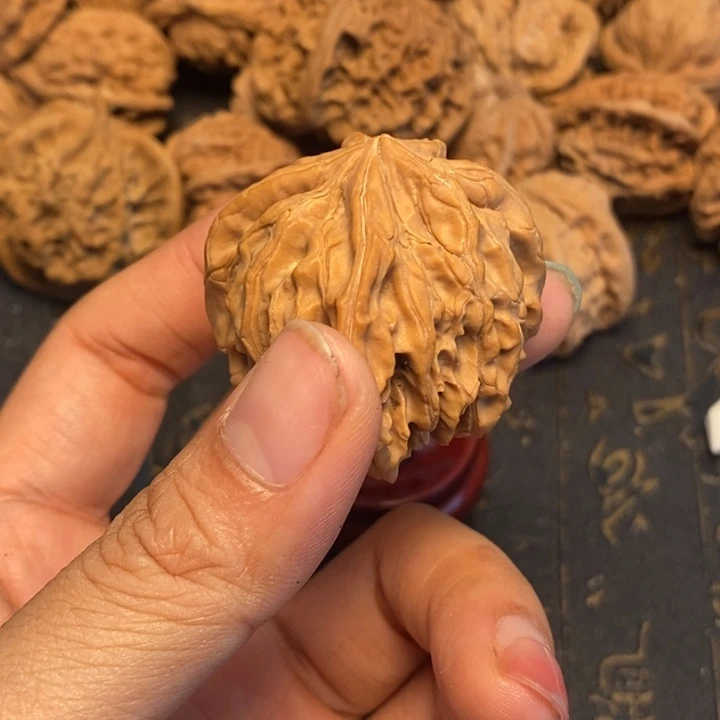 文玩核桃吊坠浅***风文玩核桃异形单只