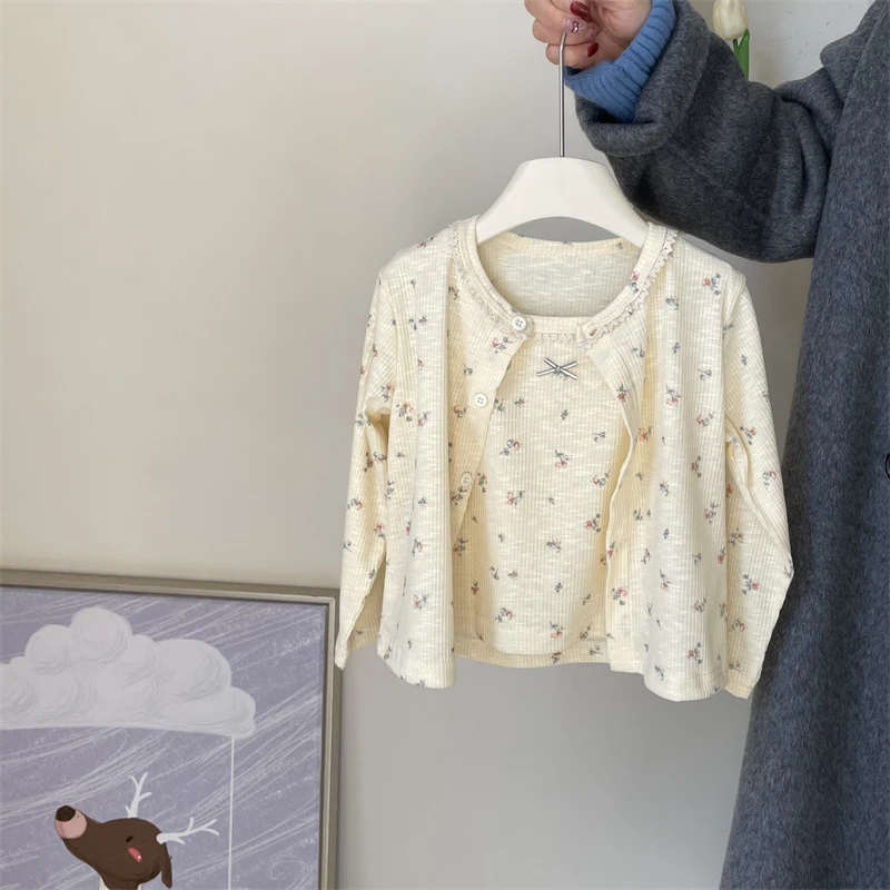 女童碎花开衫吊带套装洋气春装新款2025女宝宝甜美宝宝打底衫春秋