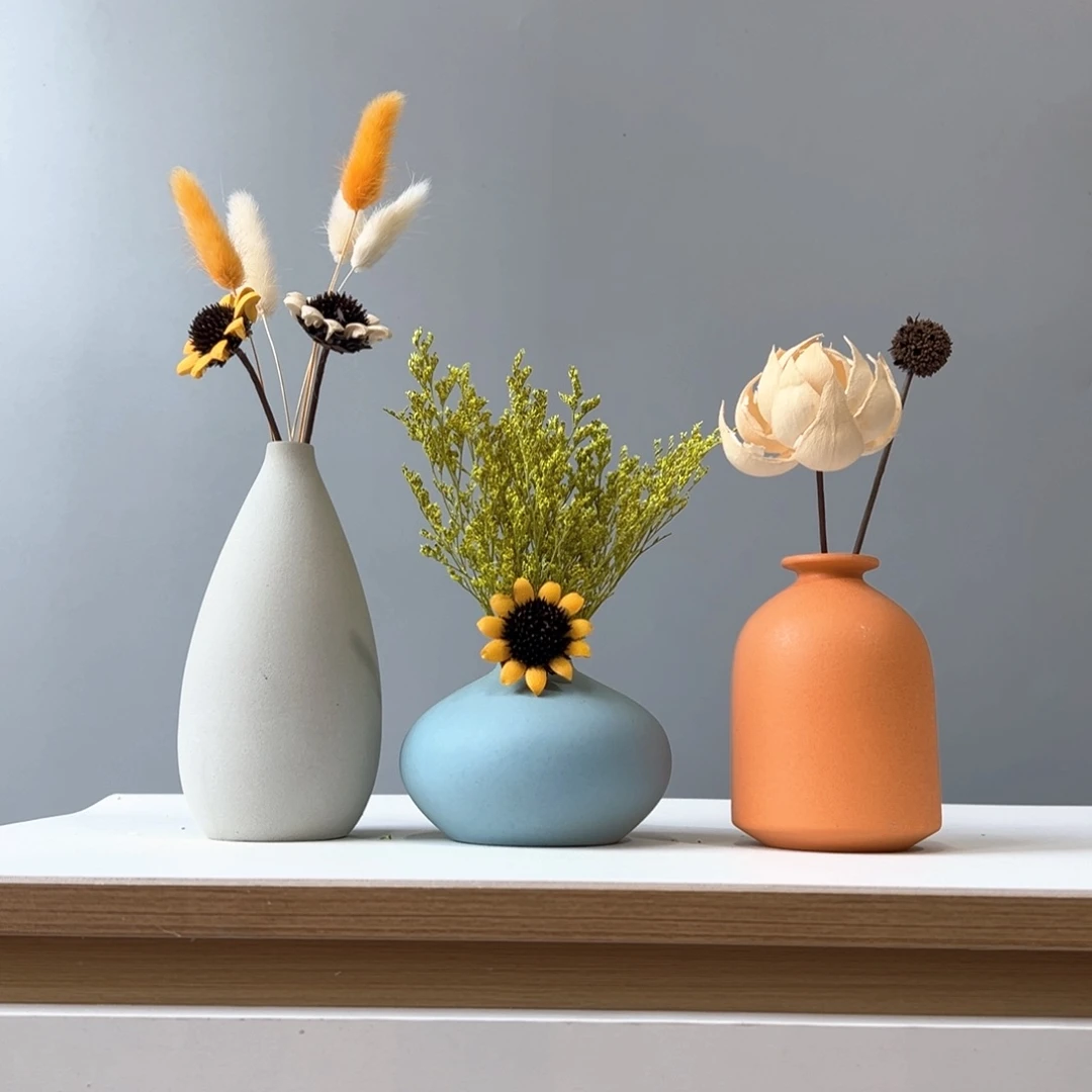 瓶花瓶带花高度20-30厘米左右